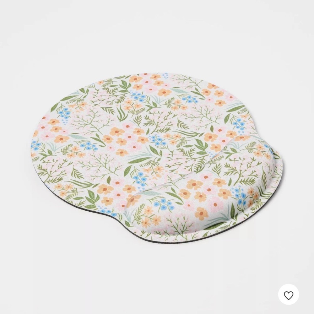 Ergonomic Mouse Pad